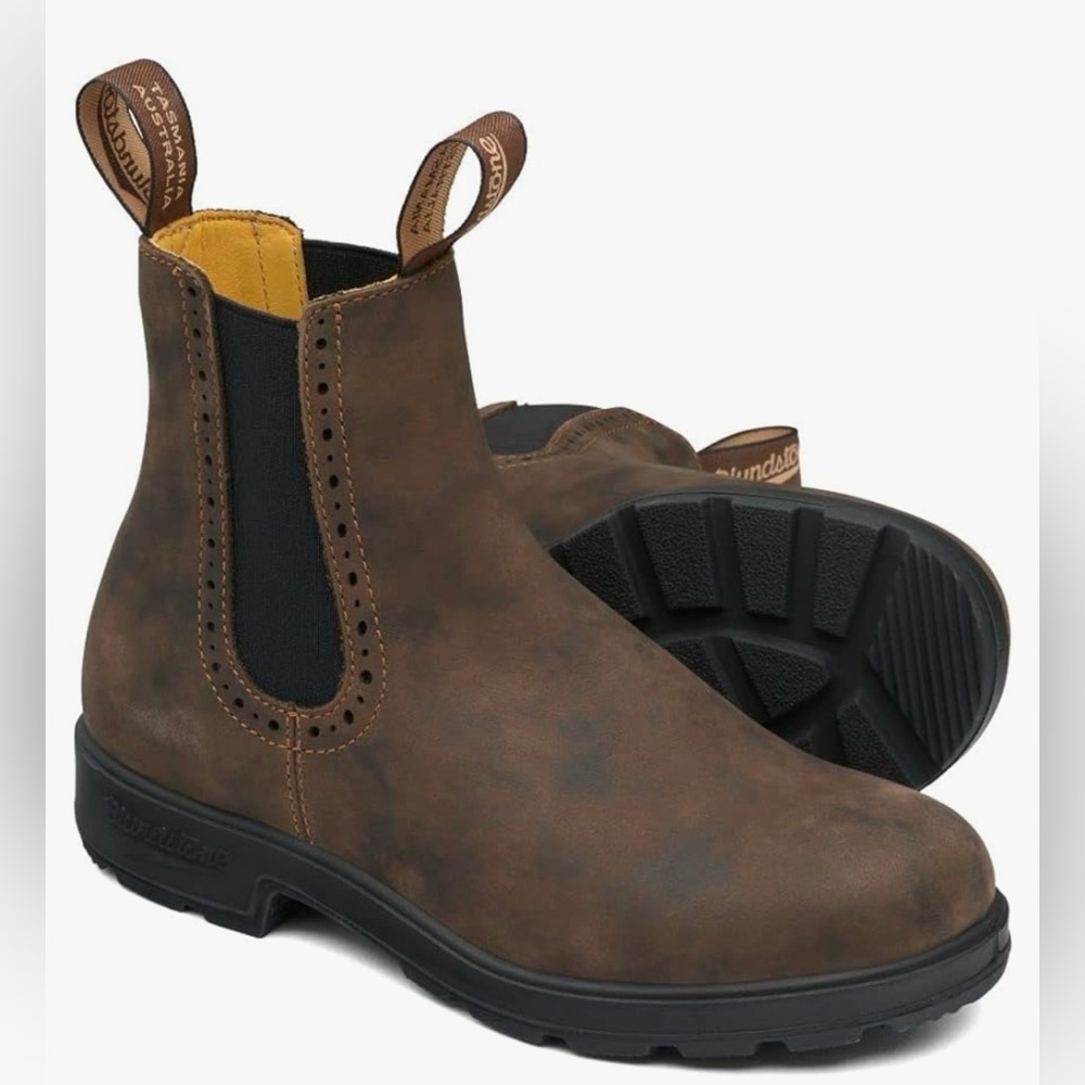 Blundstone Women’s 1351 Chelsea Boot, Rustic Brown